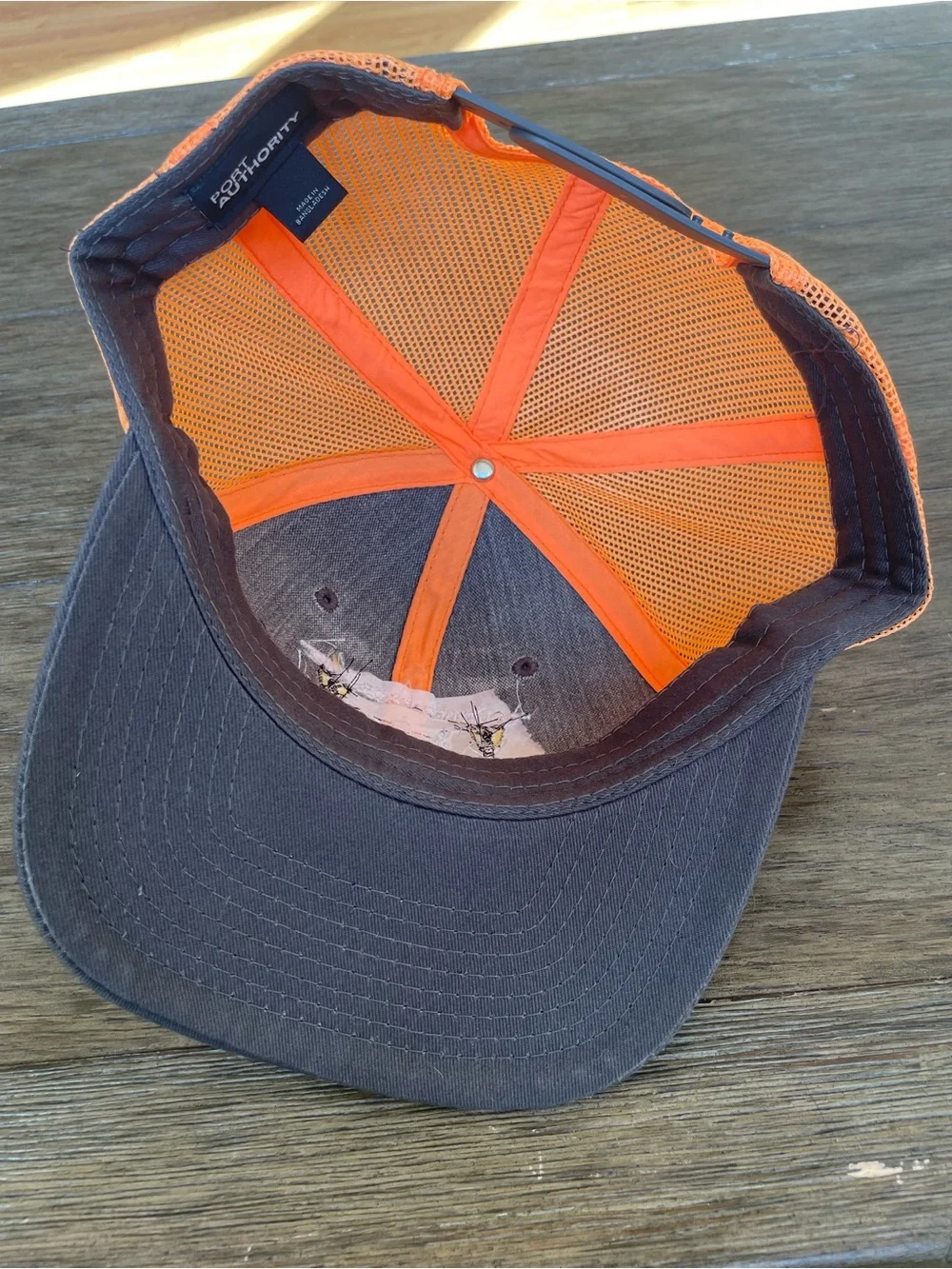 Trucker hat - Picture 2 of 2